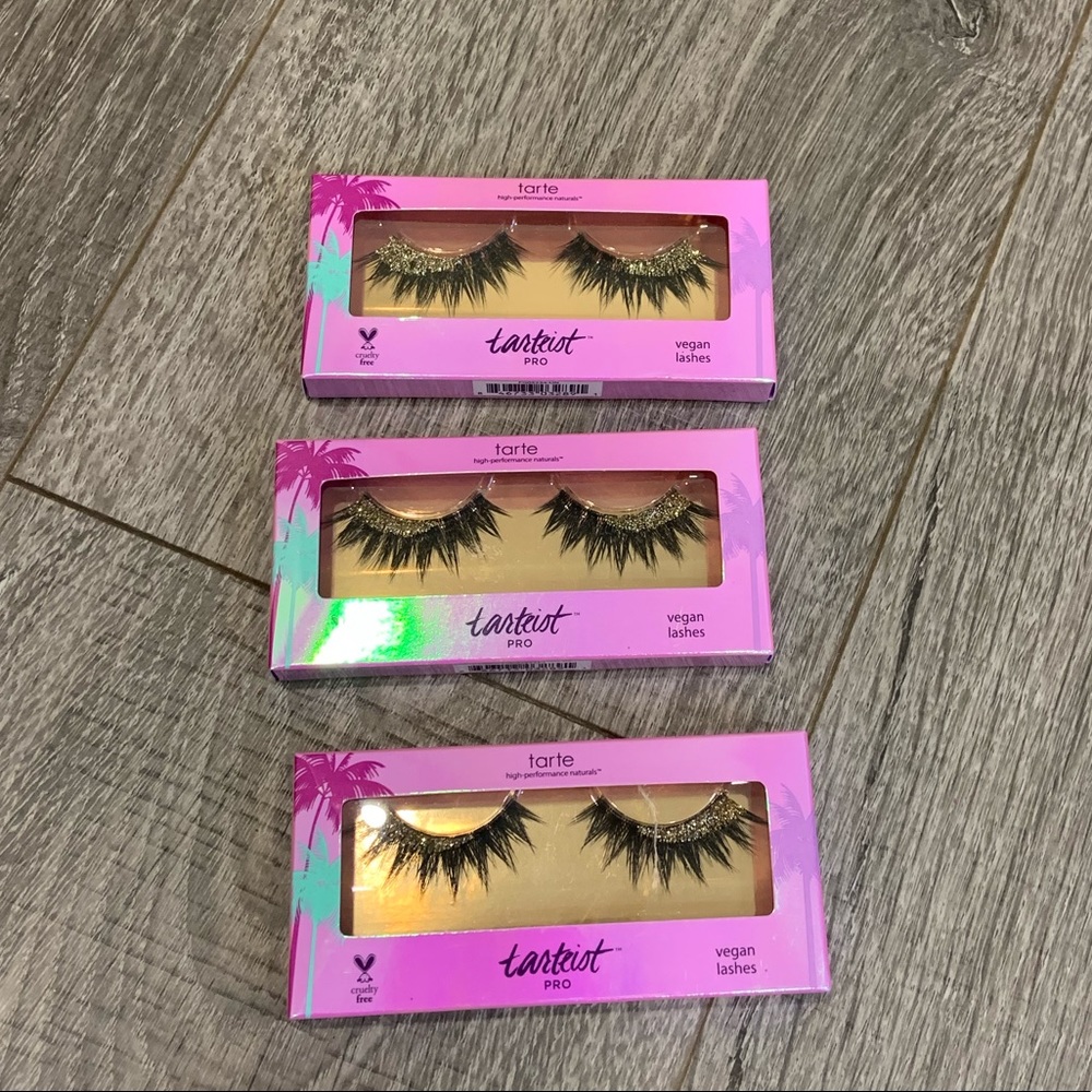 Eyelashes